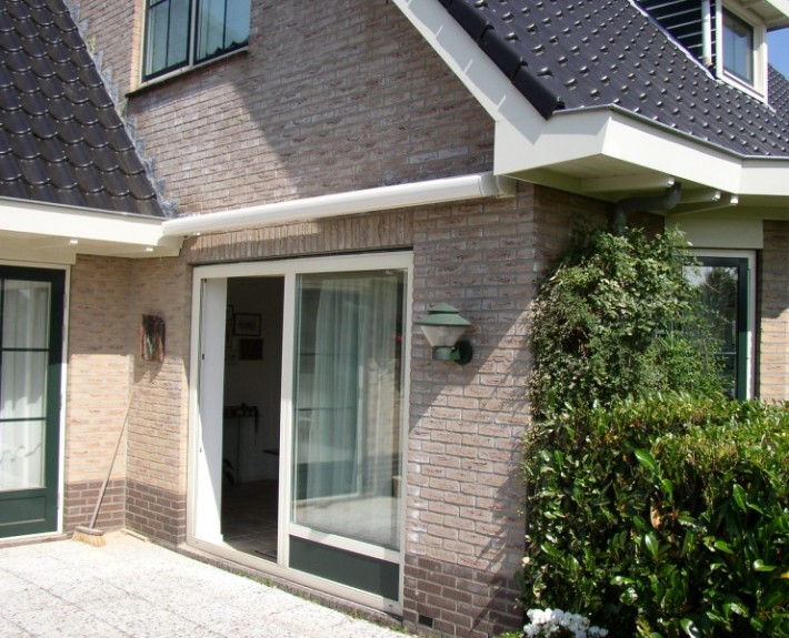 Knikarmscherm linea cassette (3)