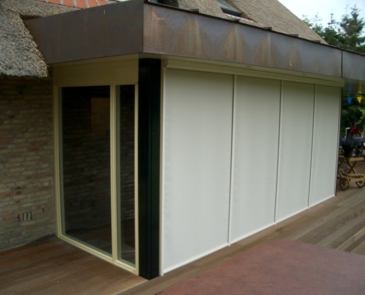 Screen excellent (6)